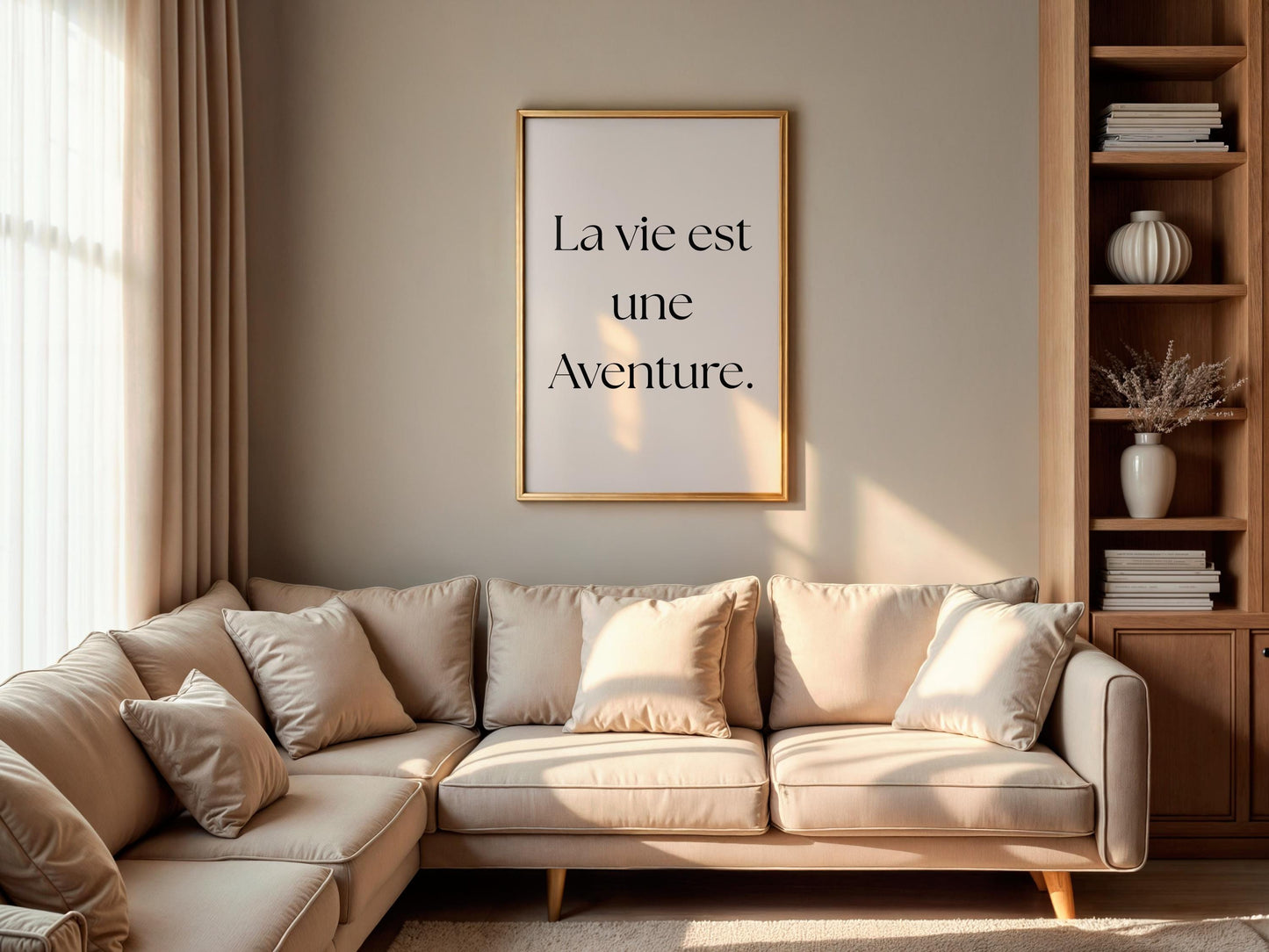 Affiche Citation Française "La vie est une aventure." – Poster Minimaliste à Imprimer – Art Inspirant Noir et Beige pour Déco Murale Moderne